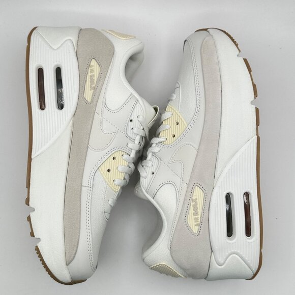 Nike Air Max 90 LV8 Sportswear Shoe FD4328-100 Women Sz 10/Mens Size 8.5 NEW - Picture 8 of 12